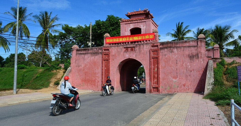 Visit Dien Khanh citadel in Nha Trang