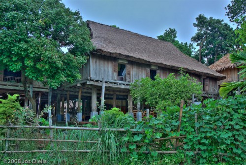 Muong stilt house