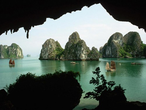 Halong bay vietnam