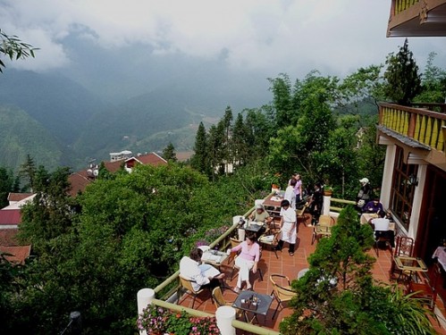 Cat Cat View hotel bacony