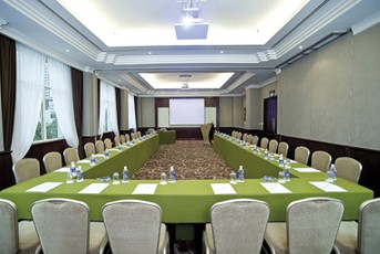Movenpick hotel meeting room