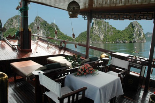 Private junk for Honeymoon