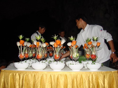 Dinner on Hai Long junk