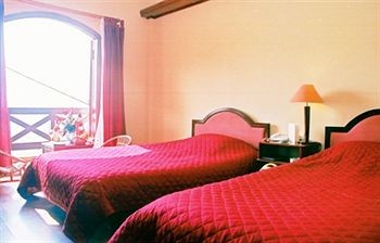 Chau Long Sapa Hotel twin room