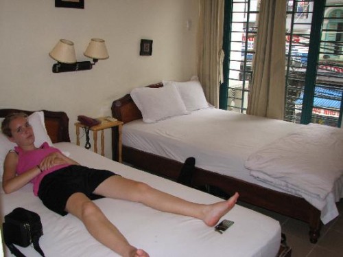 Trung NGuyen hotel room