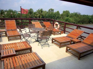 Le Cochinchine - Sundeck