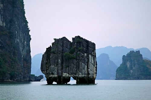 Halong bay cruise
