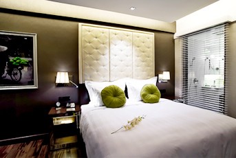 Movenpick hotel room 2